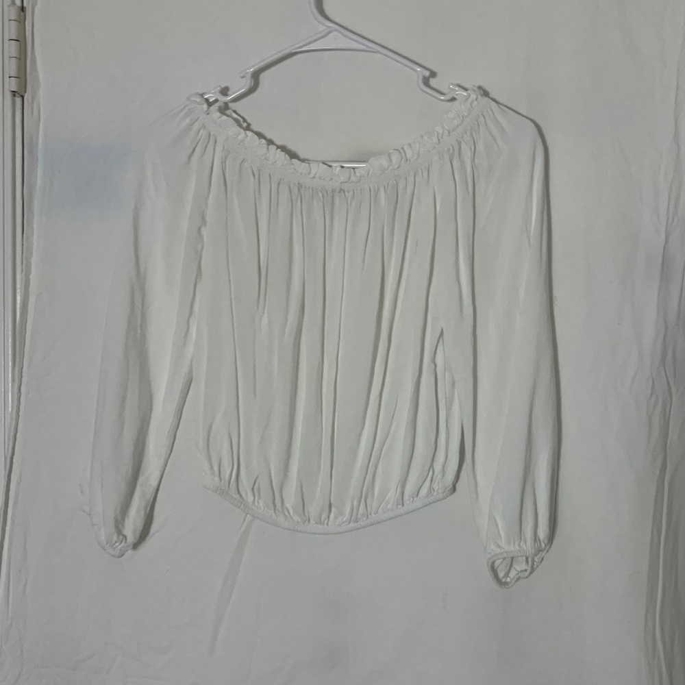 Rare brandy melville off the shoulder top